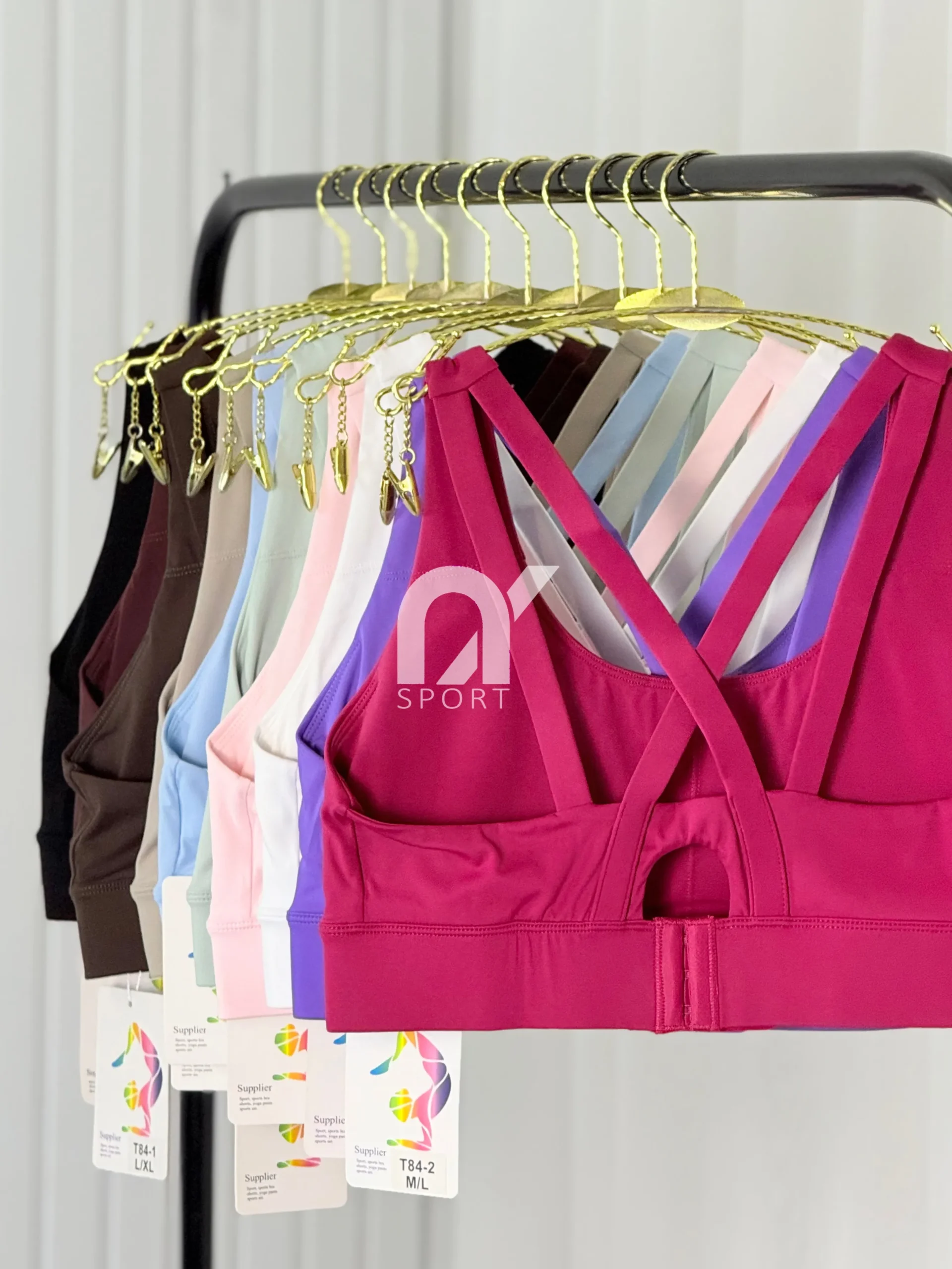 Women's sports bra نیمتنه ورزشی زنانه